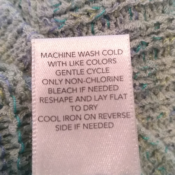 Christopher and Banks Woman's Large Green 3/4 Sleeve Cardigan and Tank - Picture 7 of 7